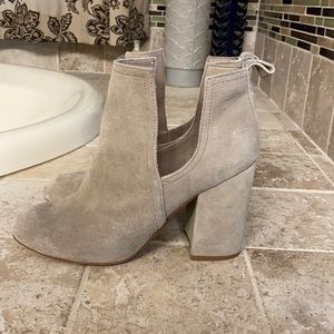 Steve Madden Naomi size 8.5